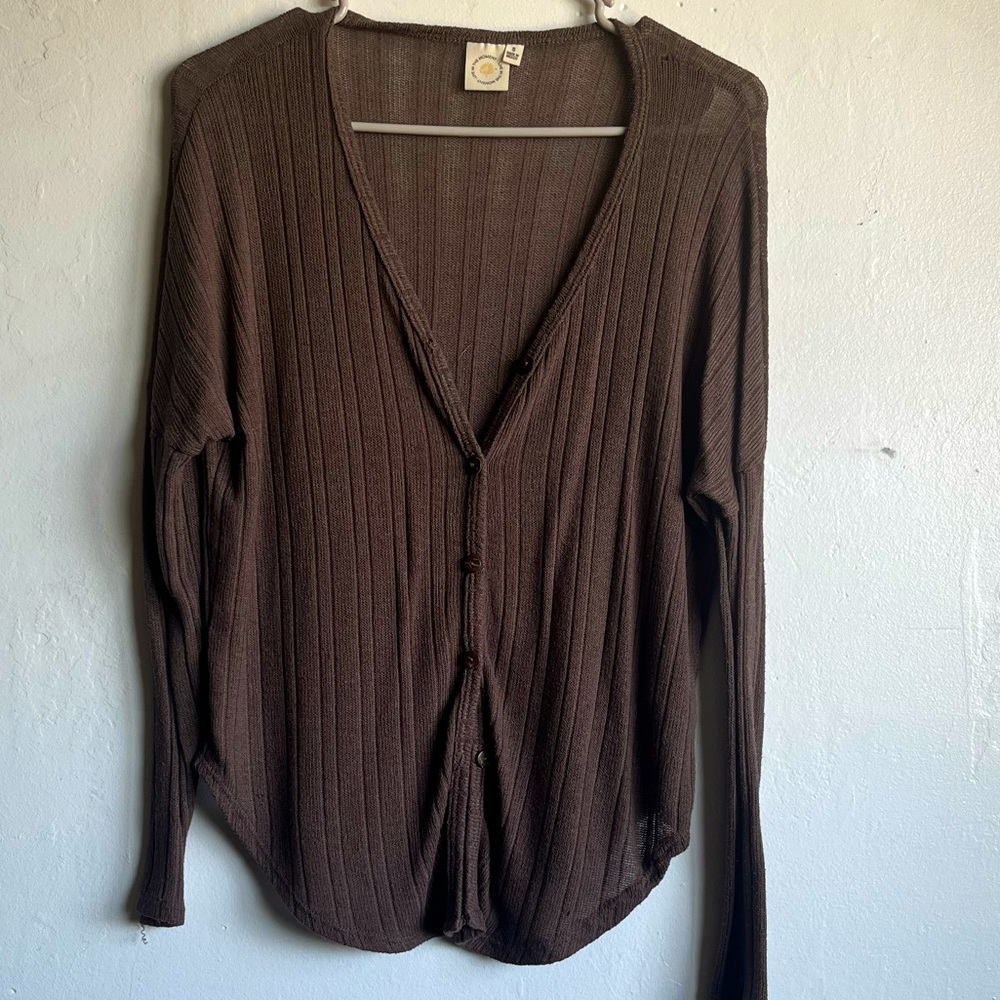 Live In The Moment, brown, long sleeve, button down top. Size small